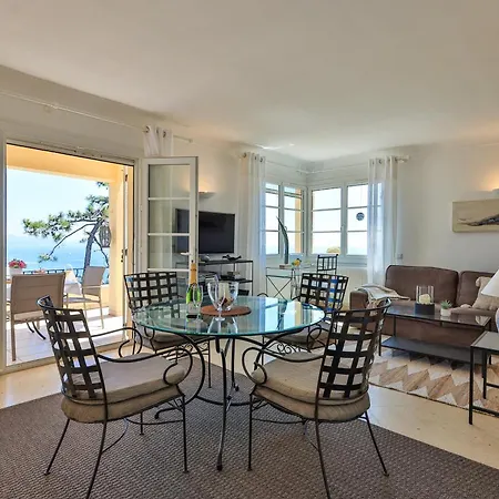 Holiday home La Sauvageonne Mit Whirlpool Und Grandiosem Meerblick, Familienfreundlich *