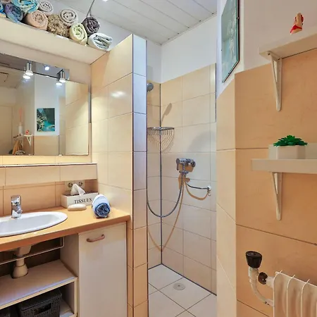 Holiday home La Sauvageonne Mit Whirlpool Und Grandiosem Meerblick, Familienfreundlich